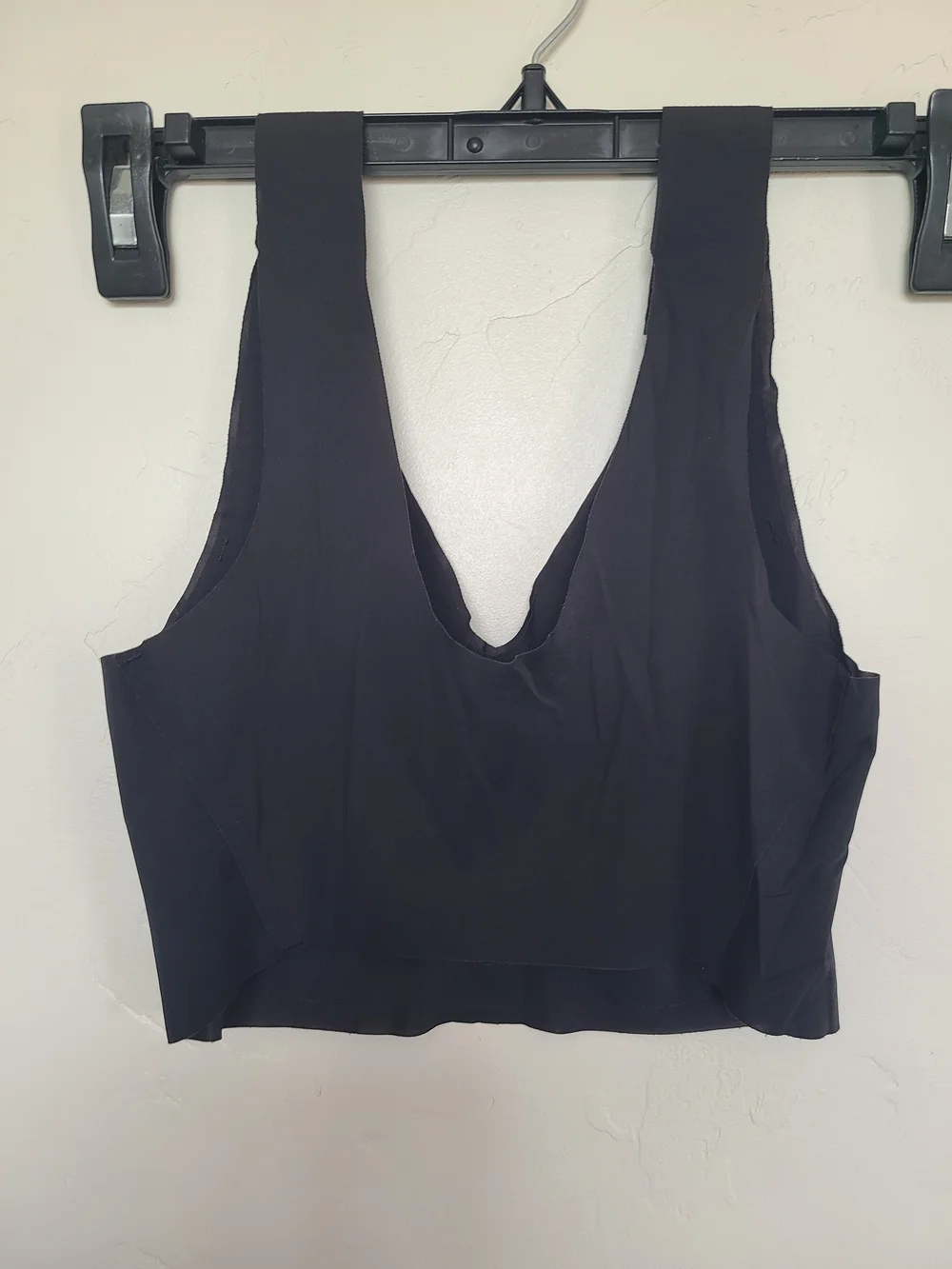 Hanes Black Stretch V-Neck Sleeveless Bralett - Picture 2 of 4